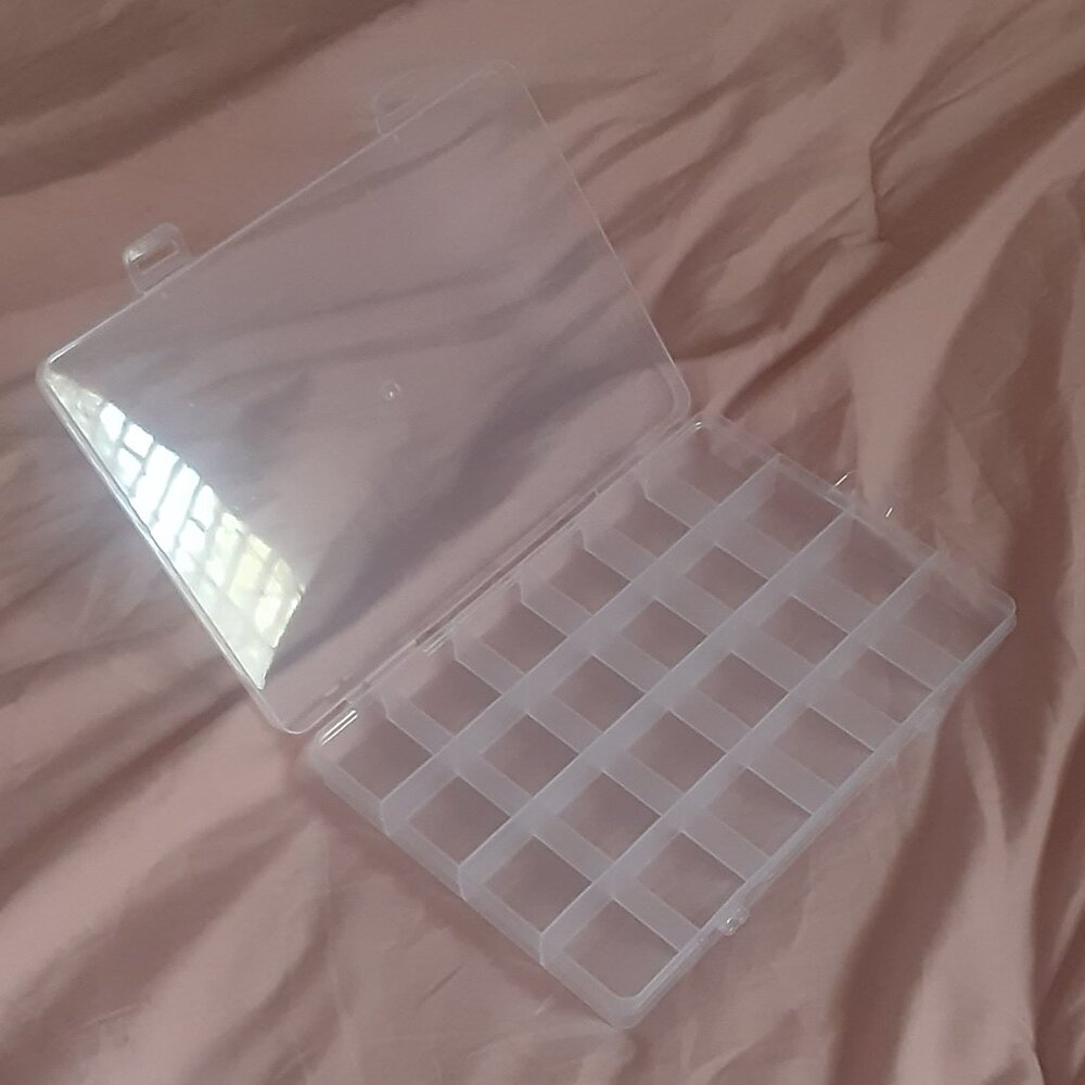 24 Grids Plastic Organizer Box